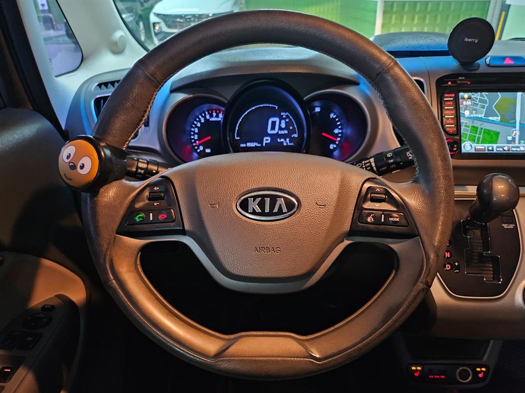 KIA Ray - Vista 10
