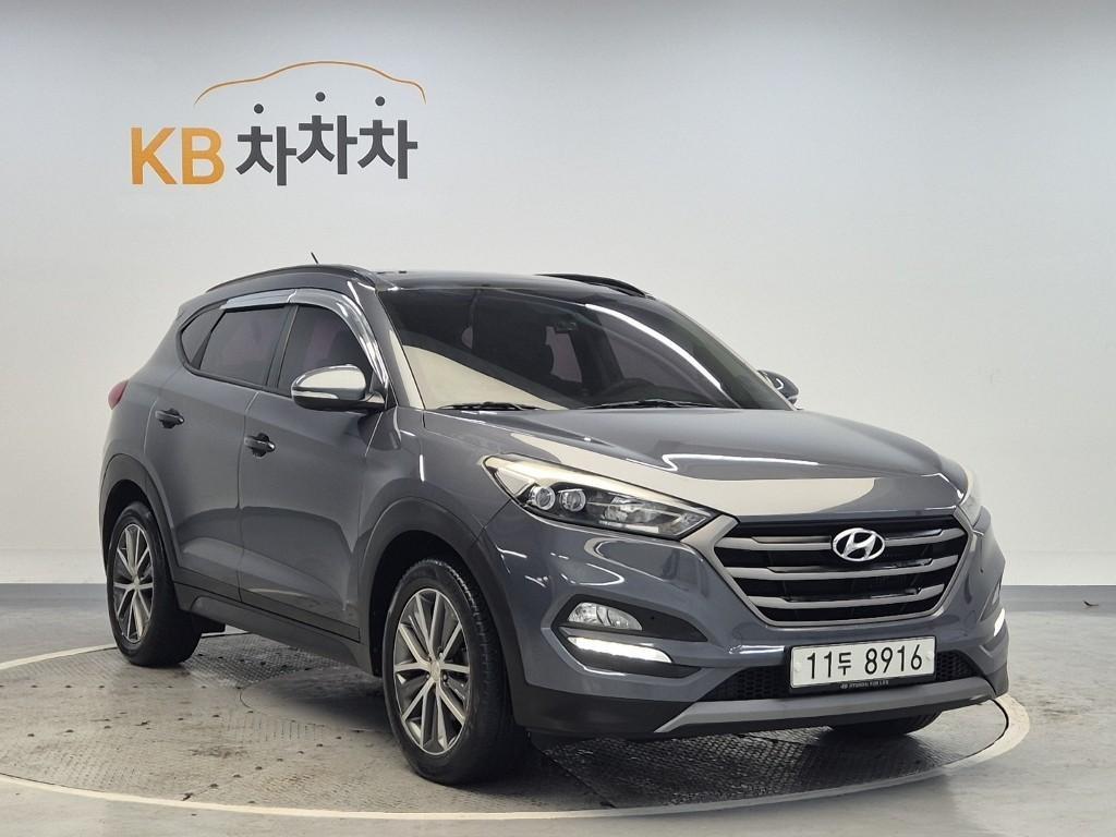 HYUNDAI Tucson - Vista 4