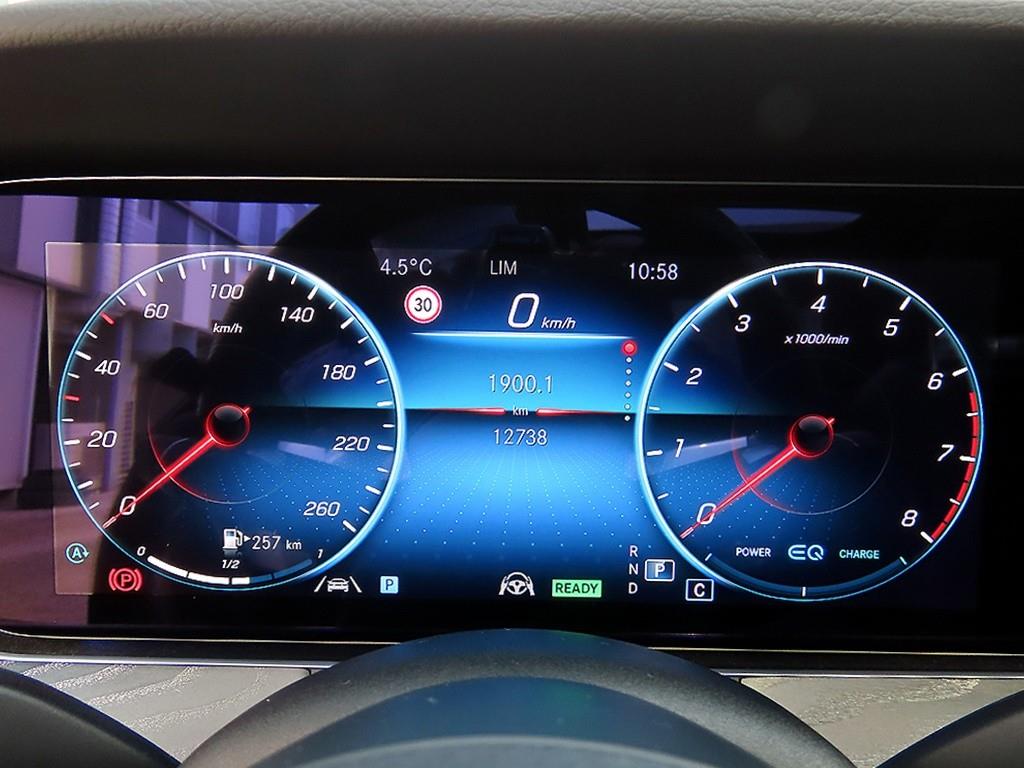 Mercedes Benz E class - Vista 9