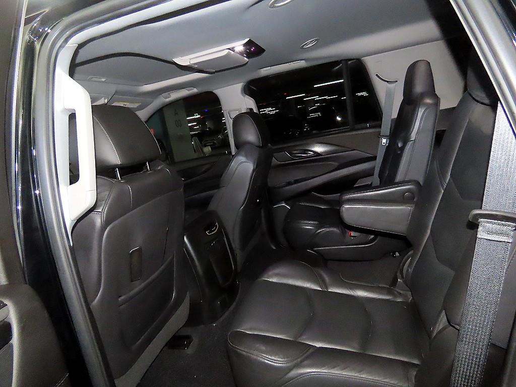 Cadillac Escalade - Vista 7