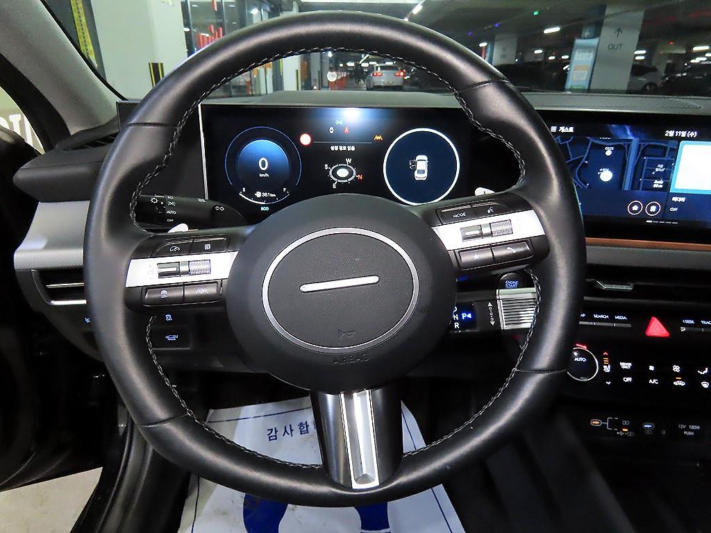 HYUNDAI Sonata - Vista 8