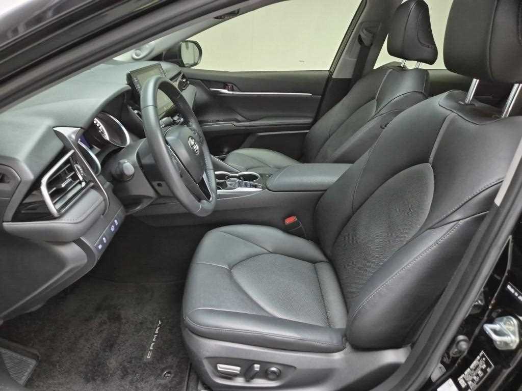 Toyota Camry - Vista 11