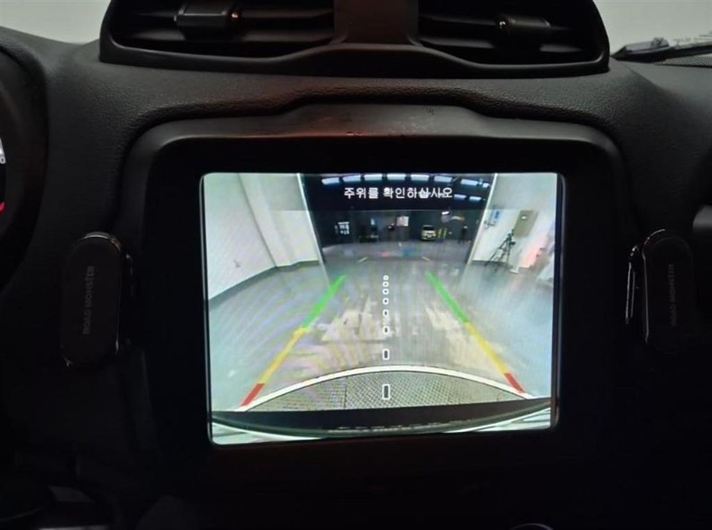 Jeep Renegade 2021 Negro - Importación desde Corea - HF Imports Iquique - Foto 15