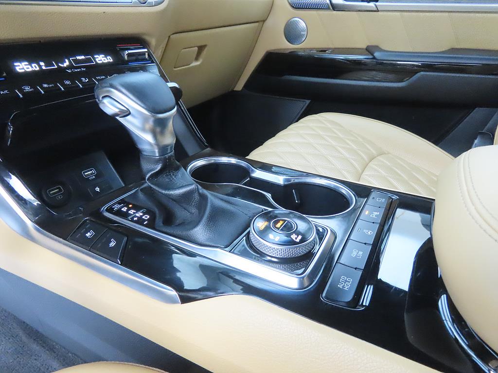 KIA Mohave - Vista 11