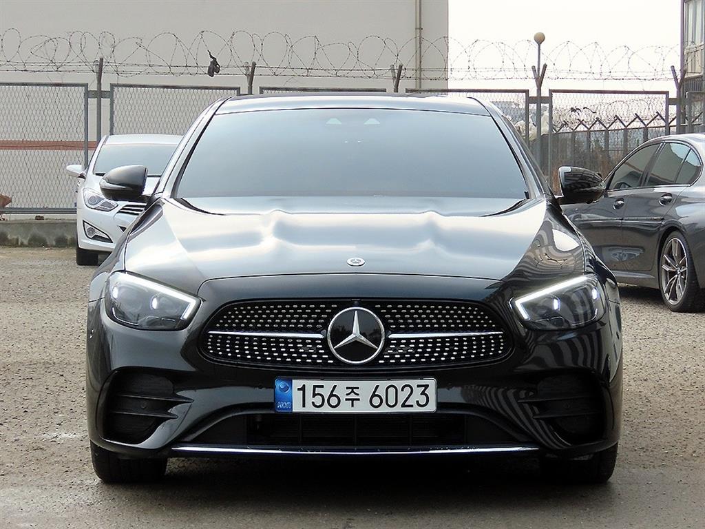 Mercedes Benz E class 2021 Negro - Importación desde Corea - HF Imports Iquique - Foto 1