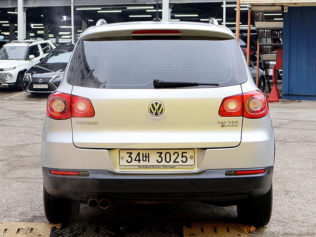 Volkswagen Tiguan - Vista 5