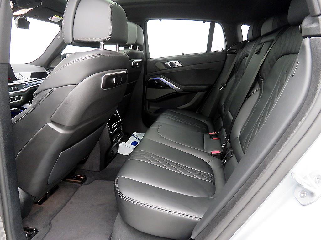 BMW X6 - Vista 8