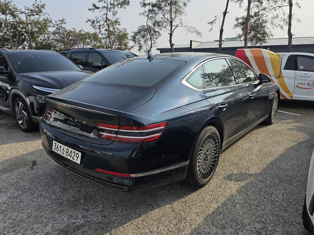 Genesis G80 - Vista 4