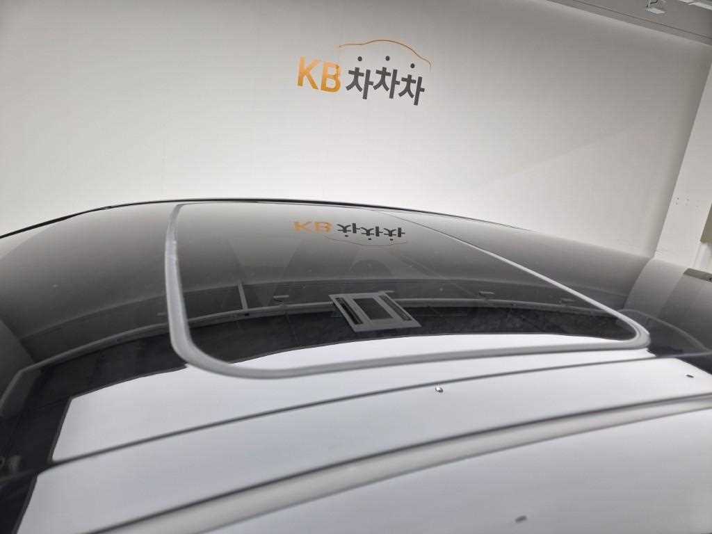 Toyota Camry 2024 Negro - Importación desde Corea - HF Imports Iquique - Foto 13