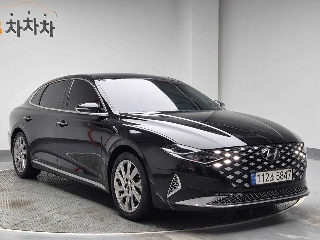 HYUNDAI Grandeur - Vista 4