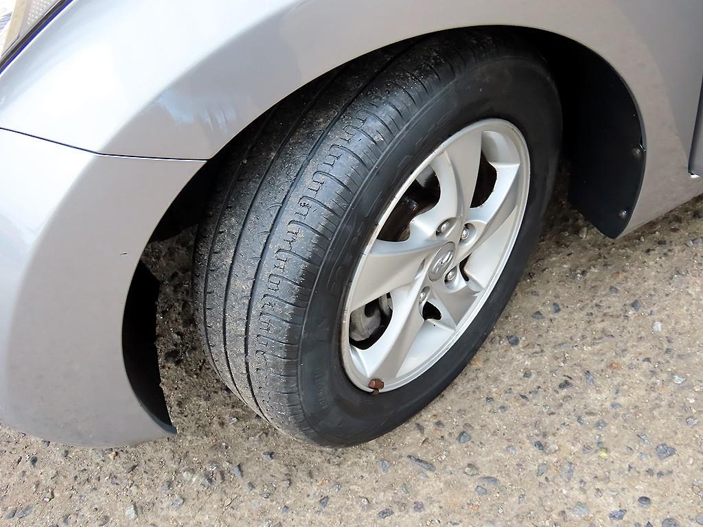 HYUNDAI Avante 2012 Gris - Importación desde Corea - HF Imports Iquique - Foto 19