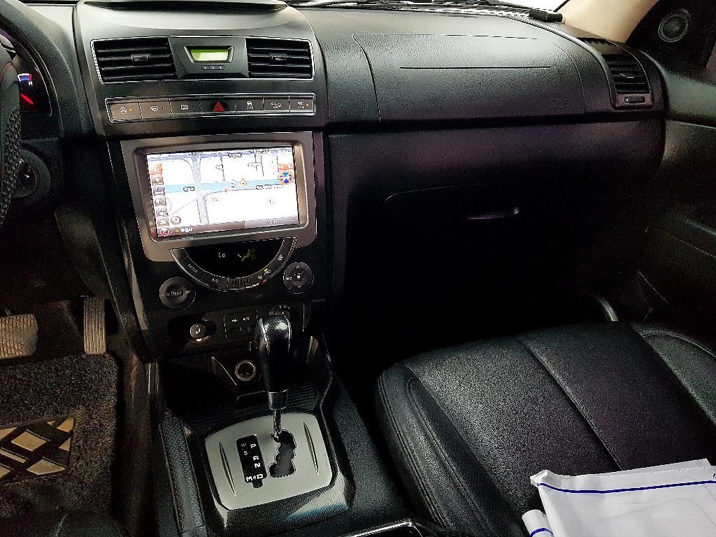 Ssangyong Rexton - Vista 10