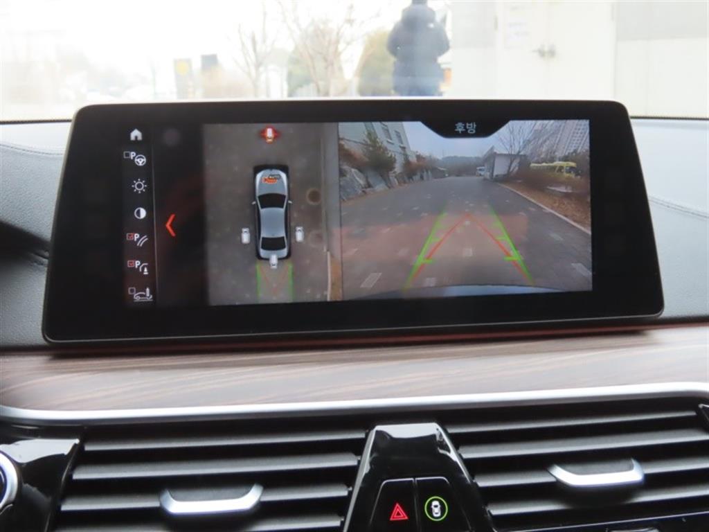 BMW 5 Series 2018 Gris - Importación desde Corea - HF Imports Iquique - Foto 9