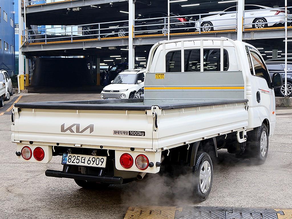 Small Truck Cargo (small) - Vista 7