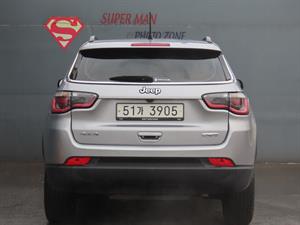 Jeep Compass - Vista 8