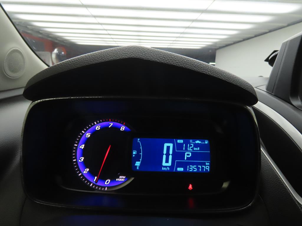 Chevrolet Trax - Vista 9