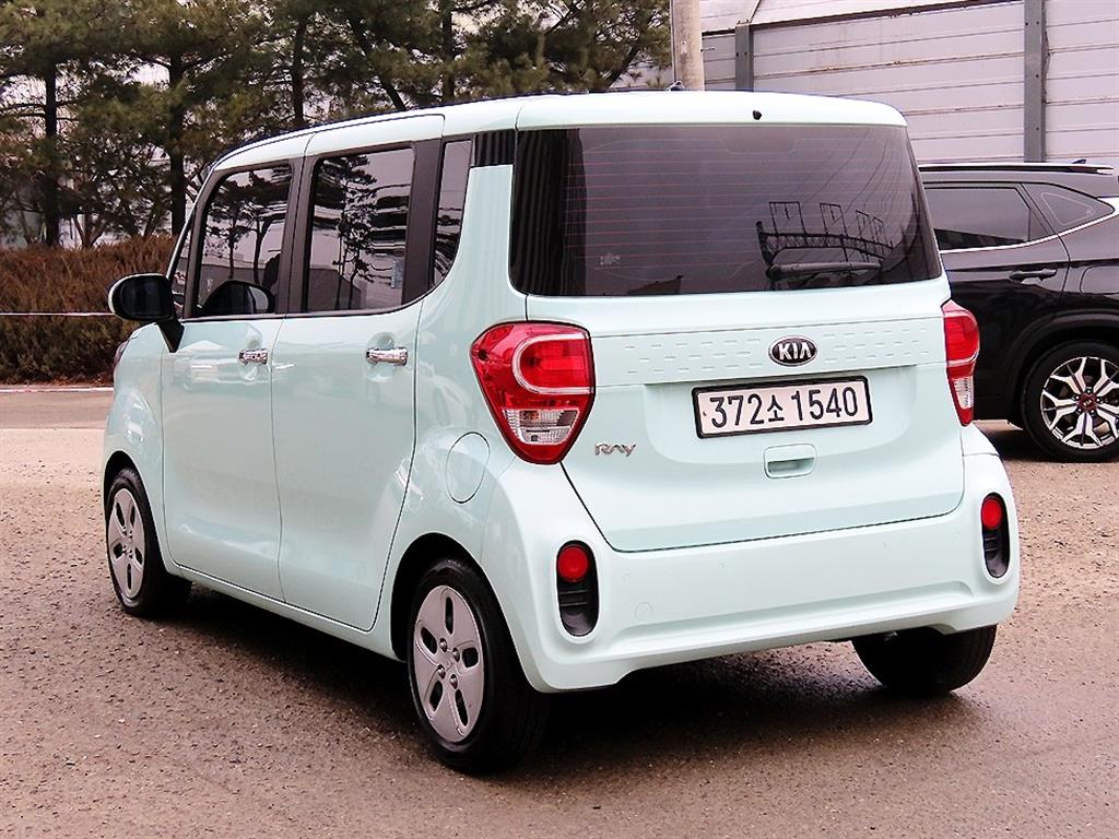 KIA Ray - Vista 3
