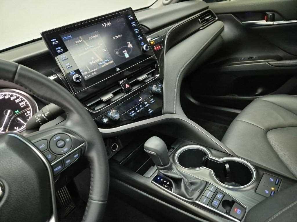 Toyota Camry - Vista 10