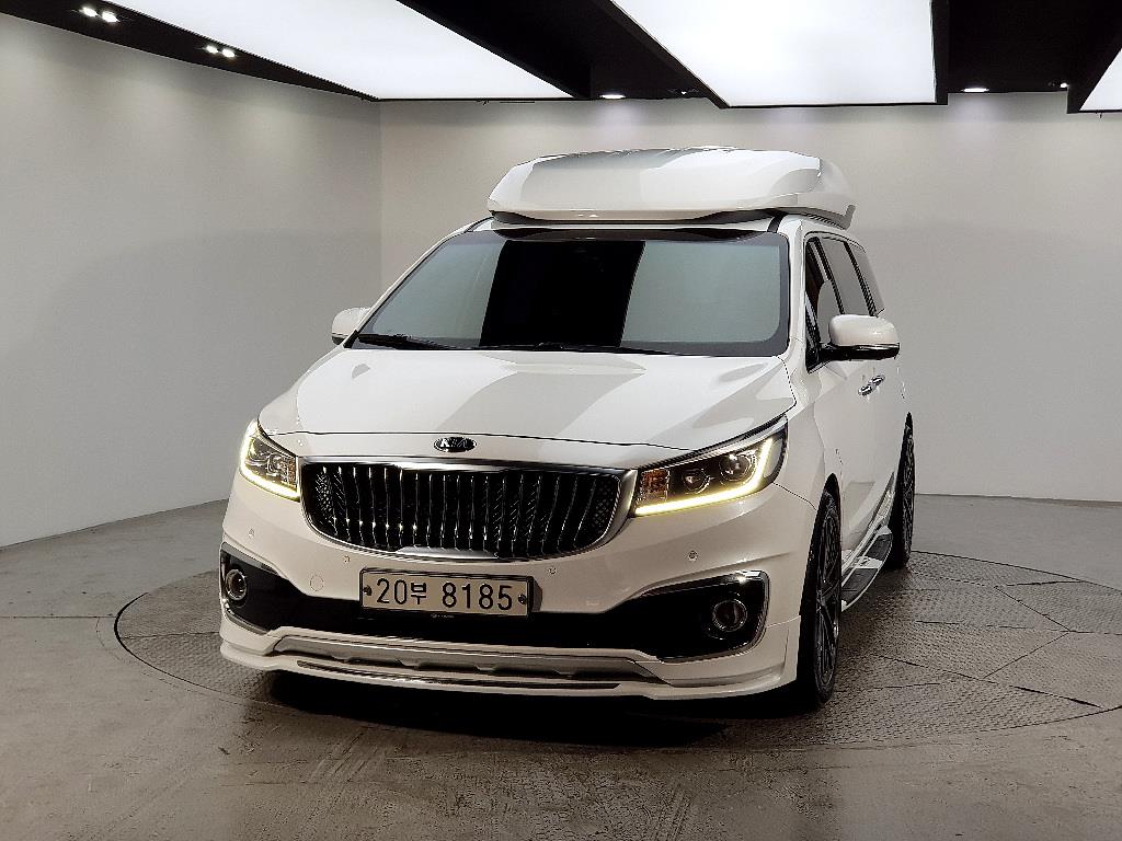 KIA Carnival - Vista 2