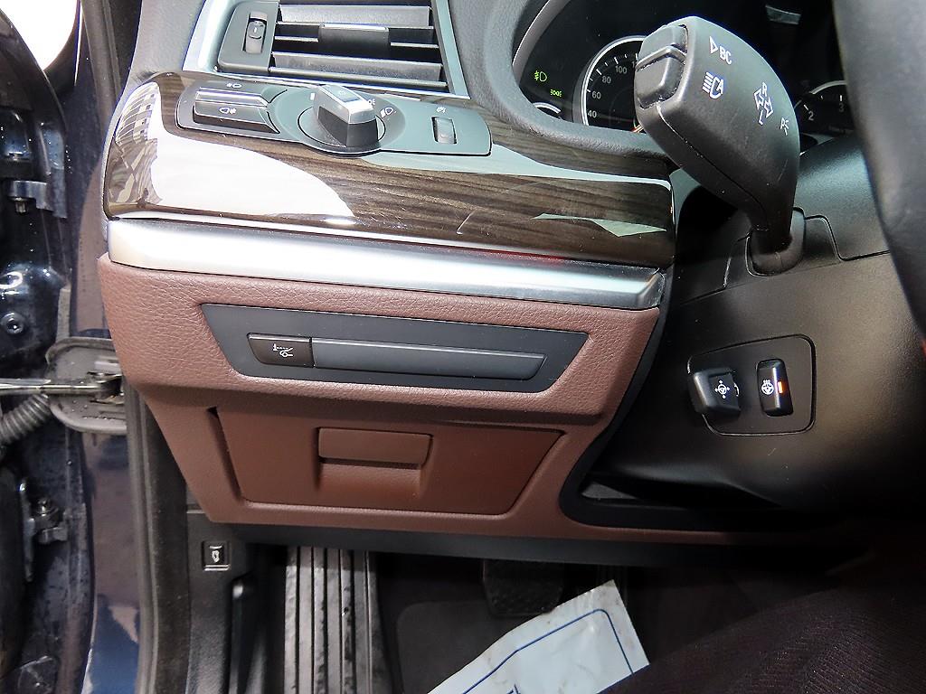 BMW Gran Turismo - Vista 12