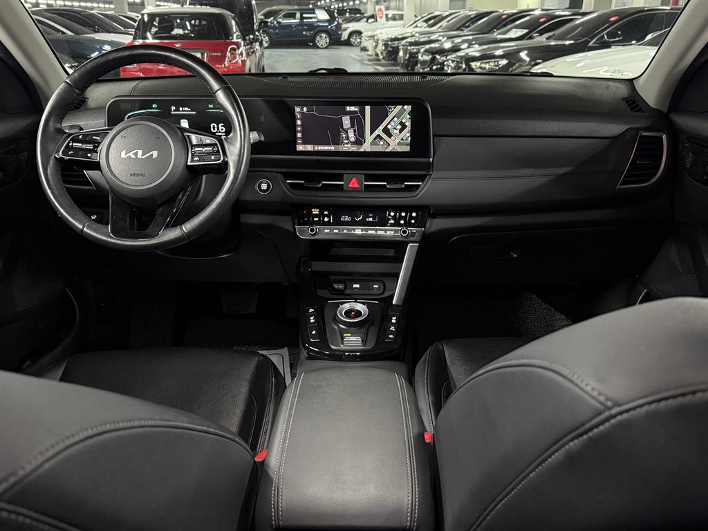 KIA Seltos - Vista 8