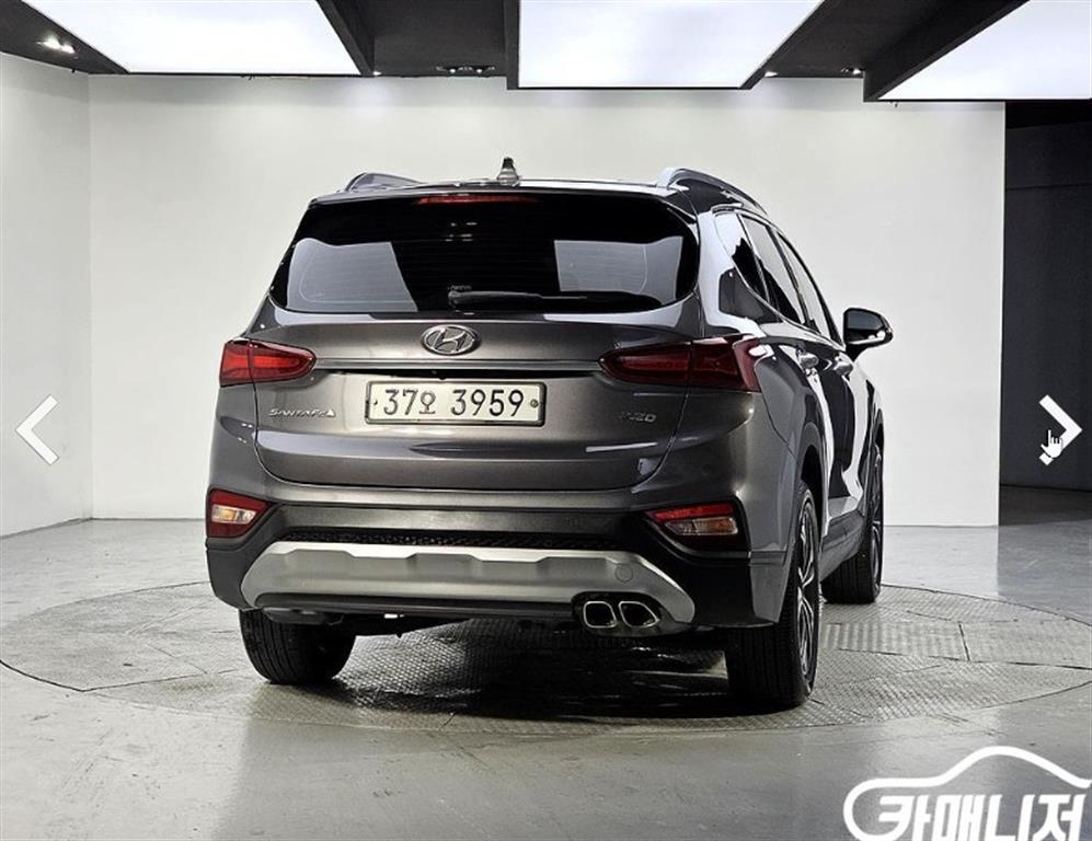 HYUNDAI Santa Fe - Vista 3