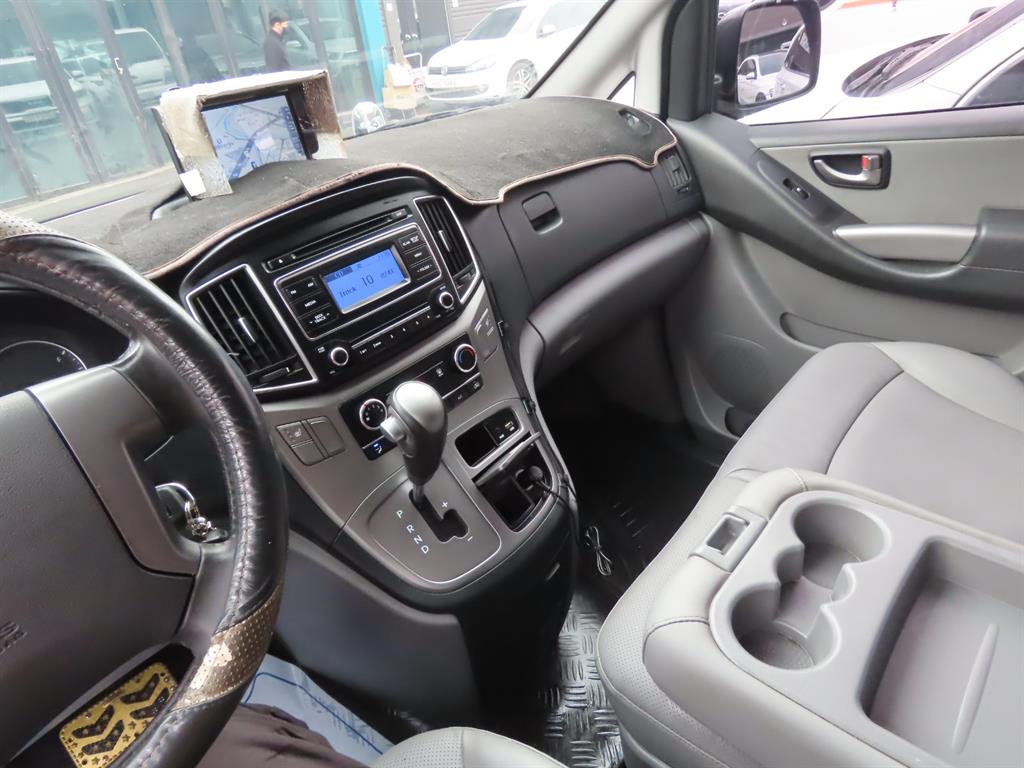 HYUNDAI Starex 2021 Gris - Importación desde Corea - HF Imports Iquique - Foto 11