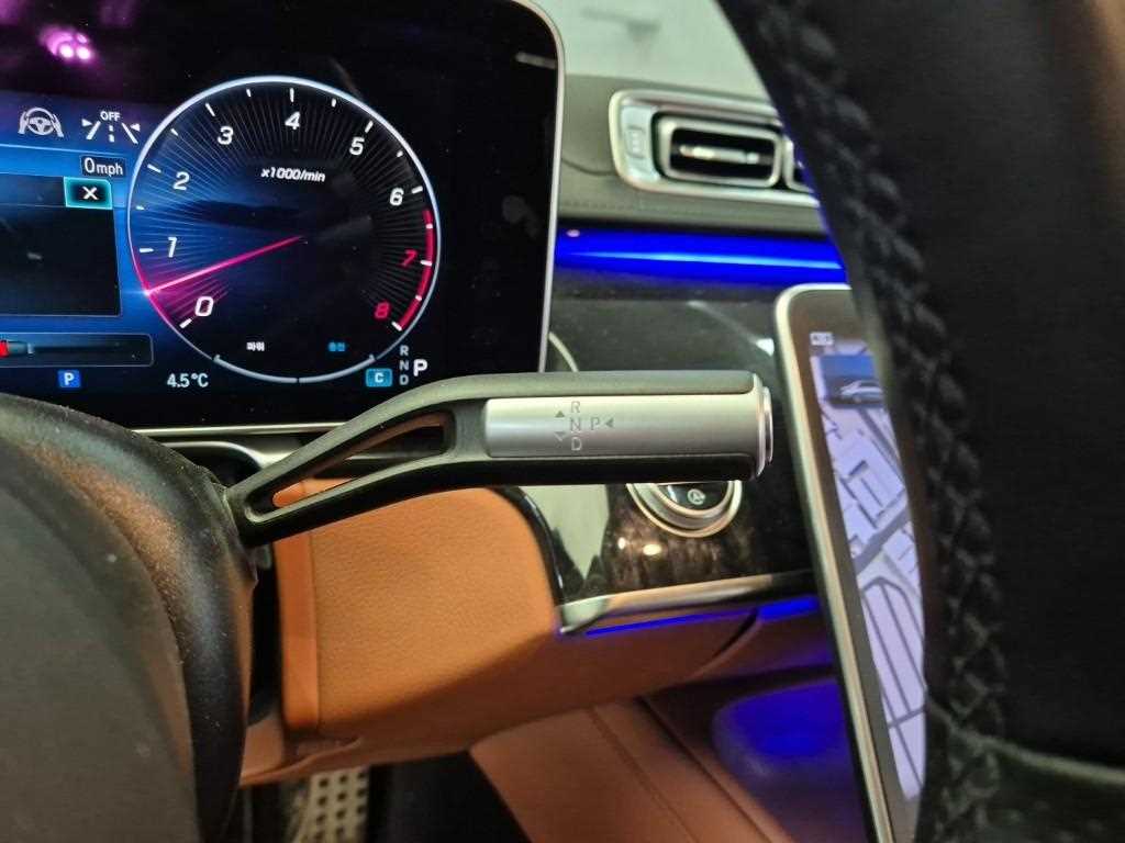 Mercedes Benz S Class - Vista 8