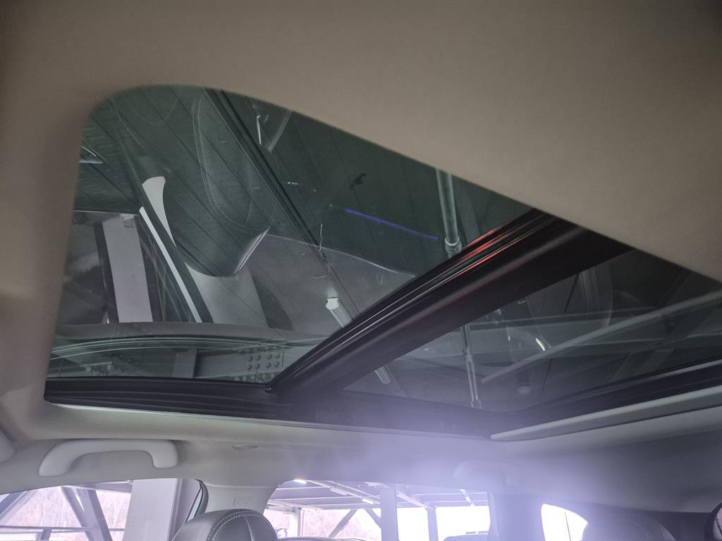 SAMSUNG QM6 - Vista 10