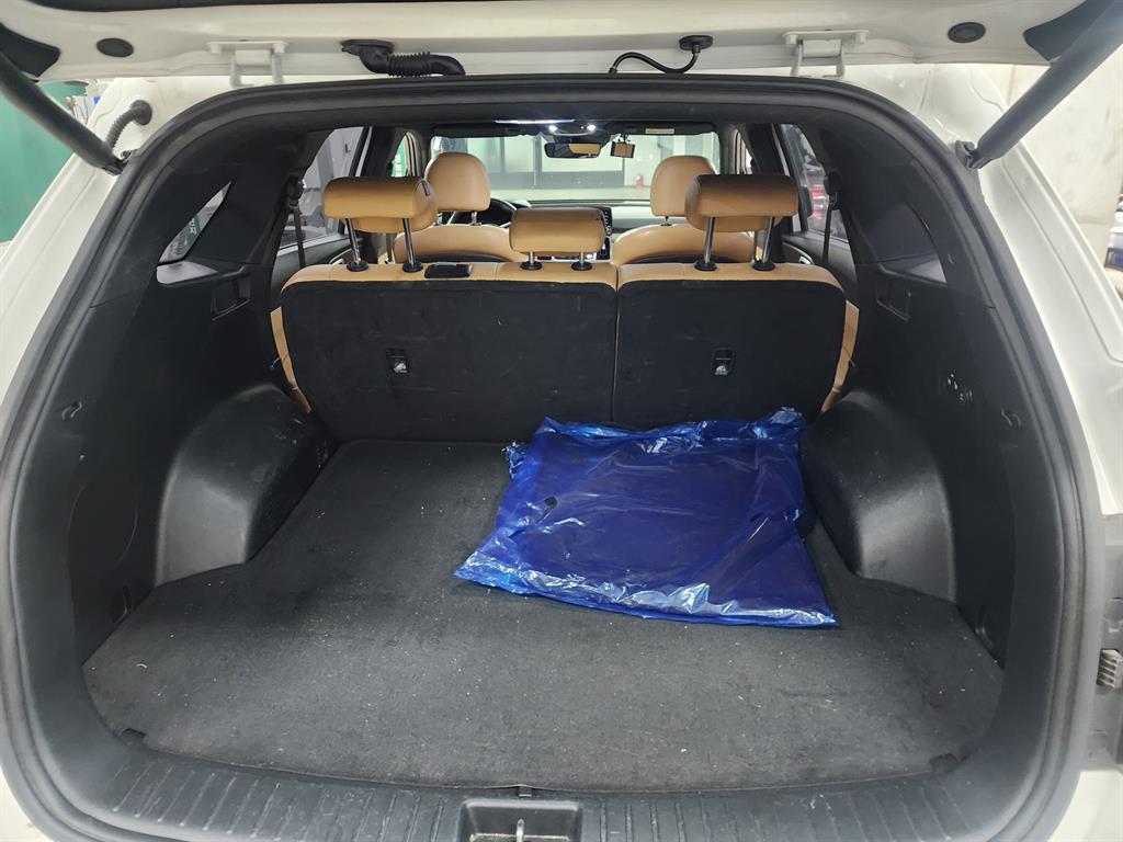 KIA Sorento - Vista 6