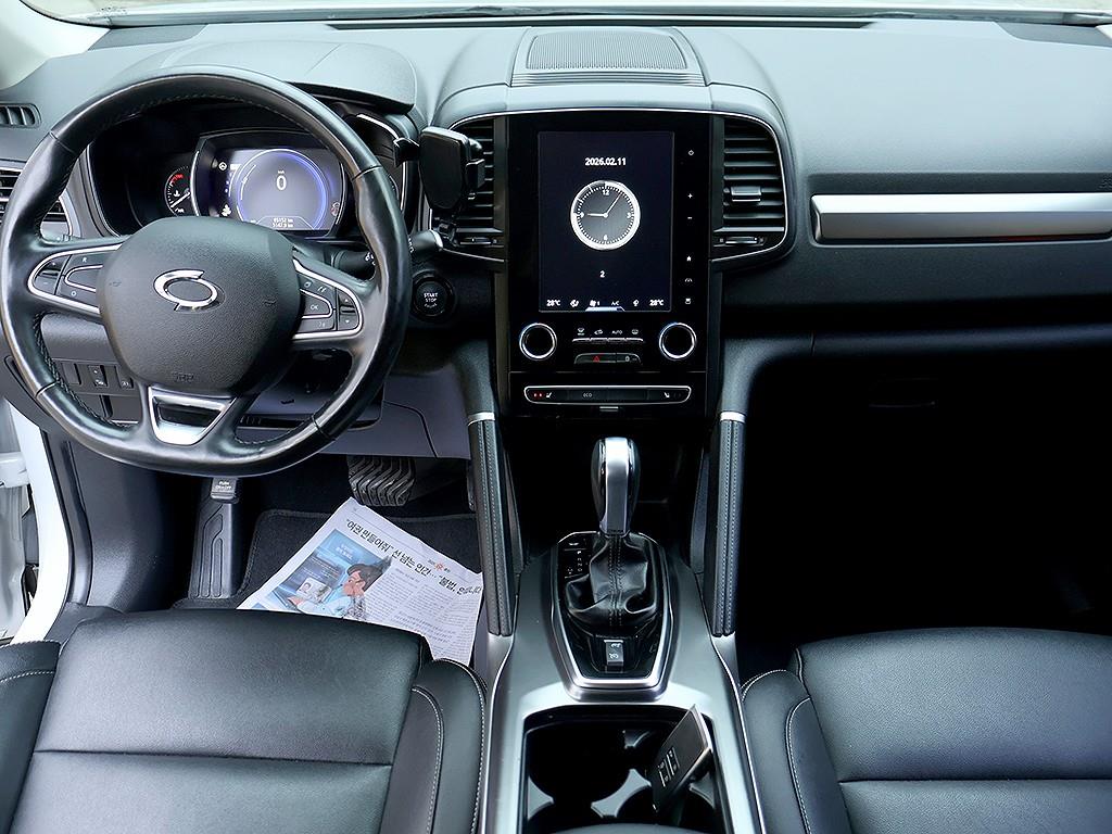 SAMSUNG QM6 - Vista 9