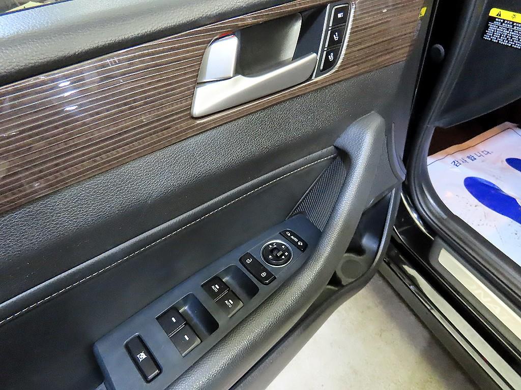 HYUNDAI Sonata 2018 Negro - Importación desde Corea - HF Imports Iquique - Foto 13