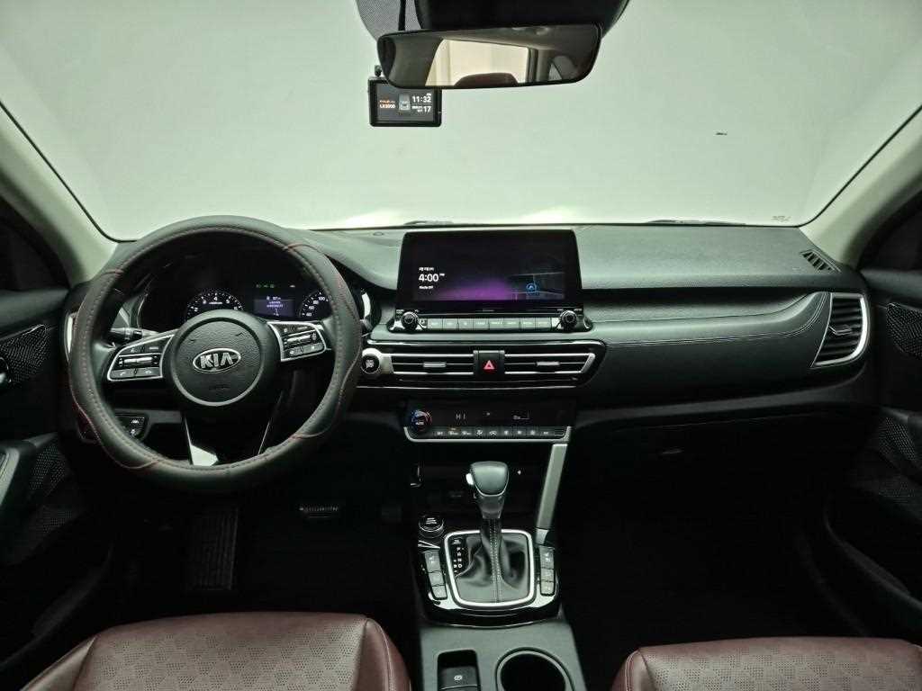 KIA Seltos - Vista 7