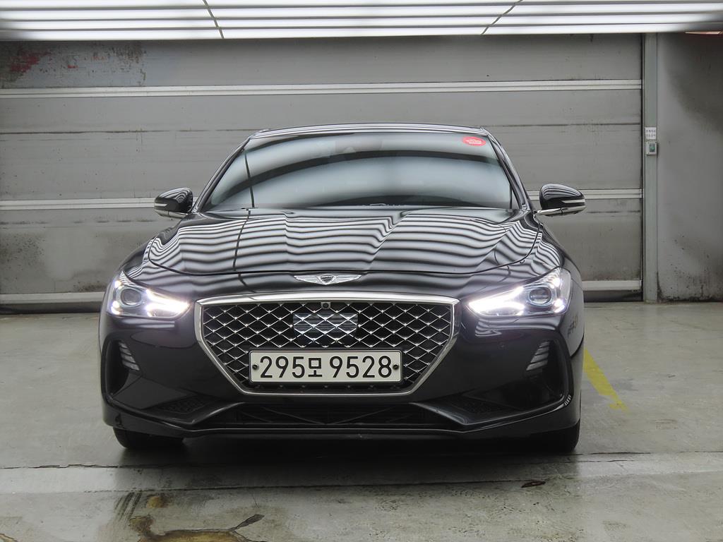 Genesis G70 - Vista 2