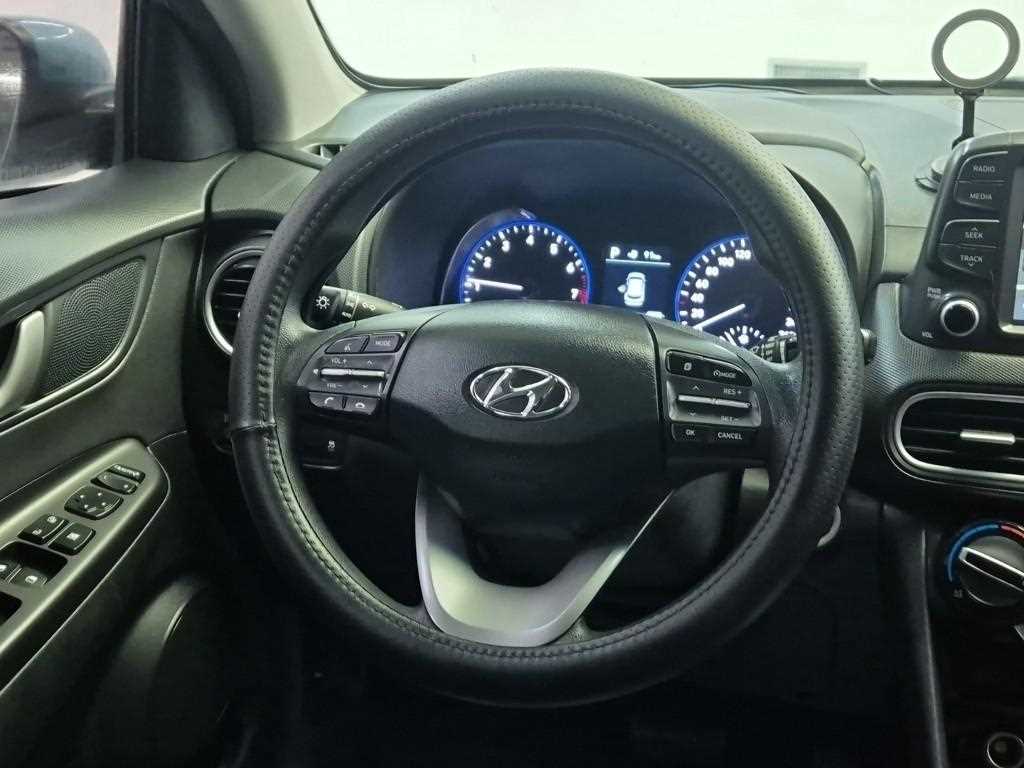 HYUNDAI Kona - Vista 9