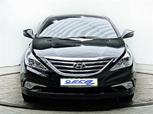 HYUNDAI Sonata - Vista 2