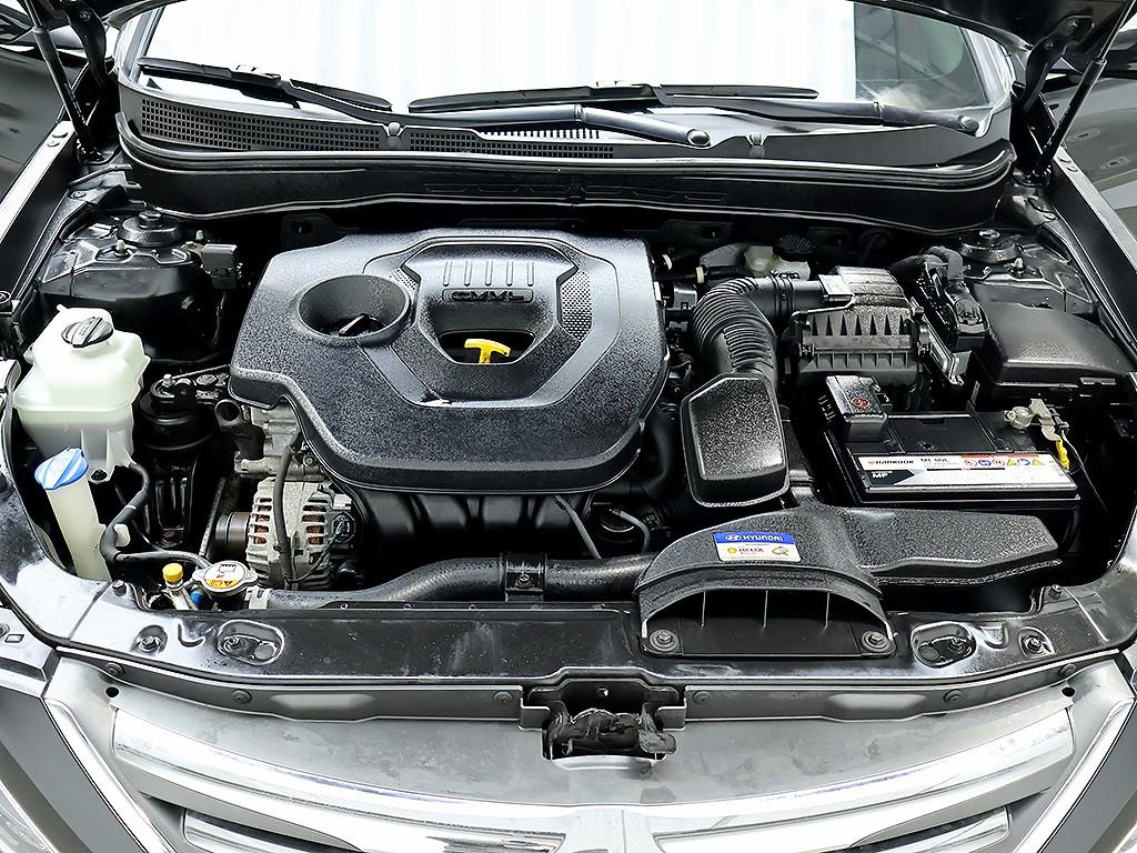 HYUNDAI Sonata 2013 Negro - Importación desde Corea - HF Imports Iquique - Foto 8