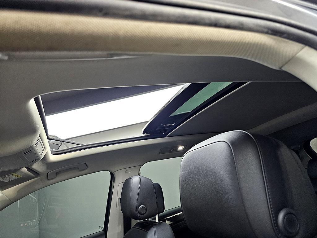 Volkswagen Tiguan - Vista 12