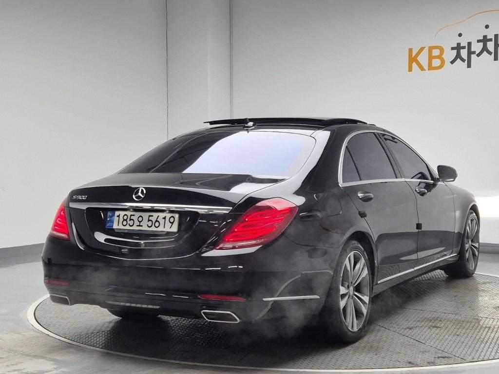 Mercedes Benz S Class - Vista 3