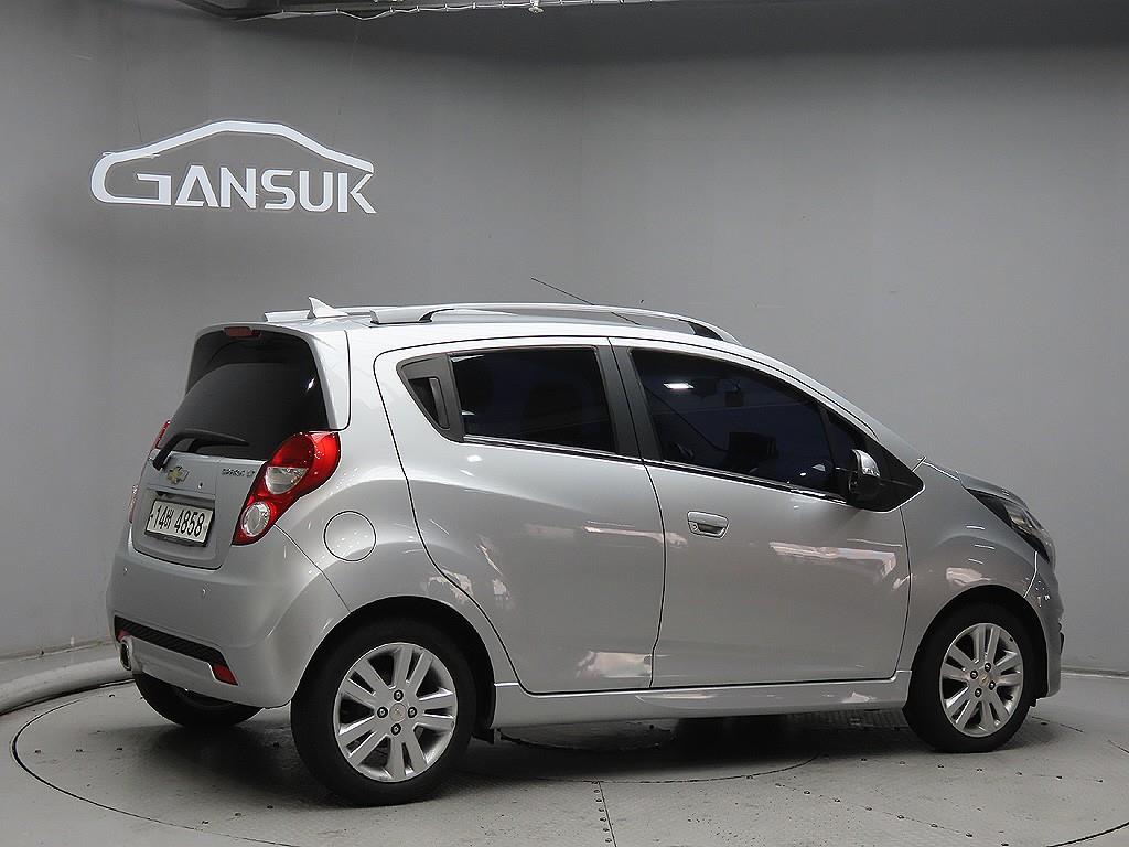 Chevrolet Spark - Vista 7