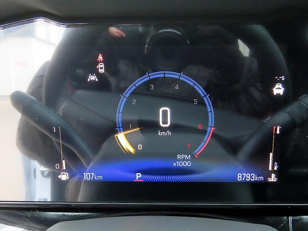 Chevrolet Trax - Vista 9