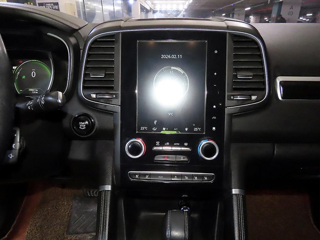 SAMSUNG QM6 - Vista 11