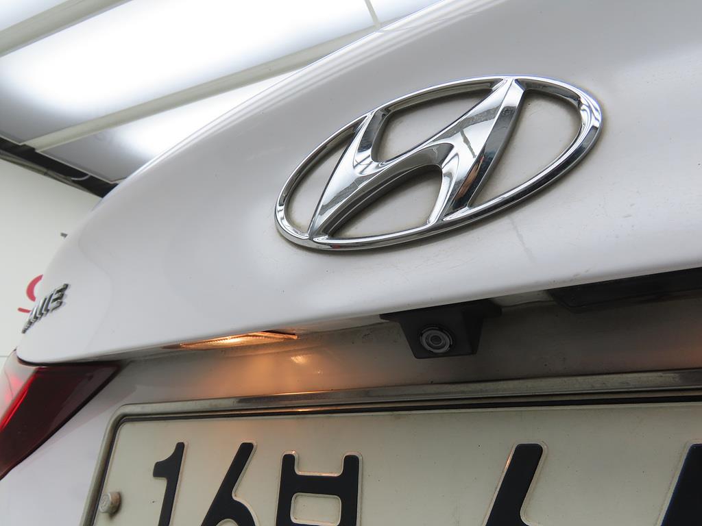 HYUNDAI Avante 2015 Blanco - Importación desde Corea - HF Imports Iquique - Foto 15