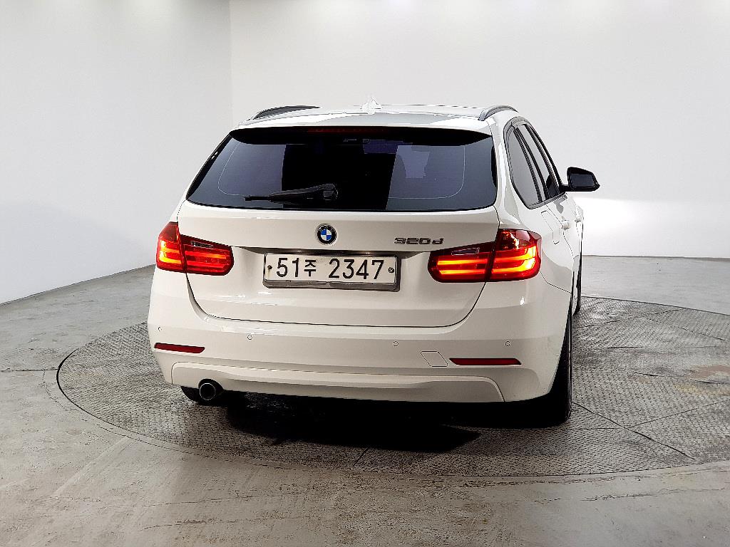 BMW 3 series - Vista 3