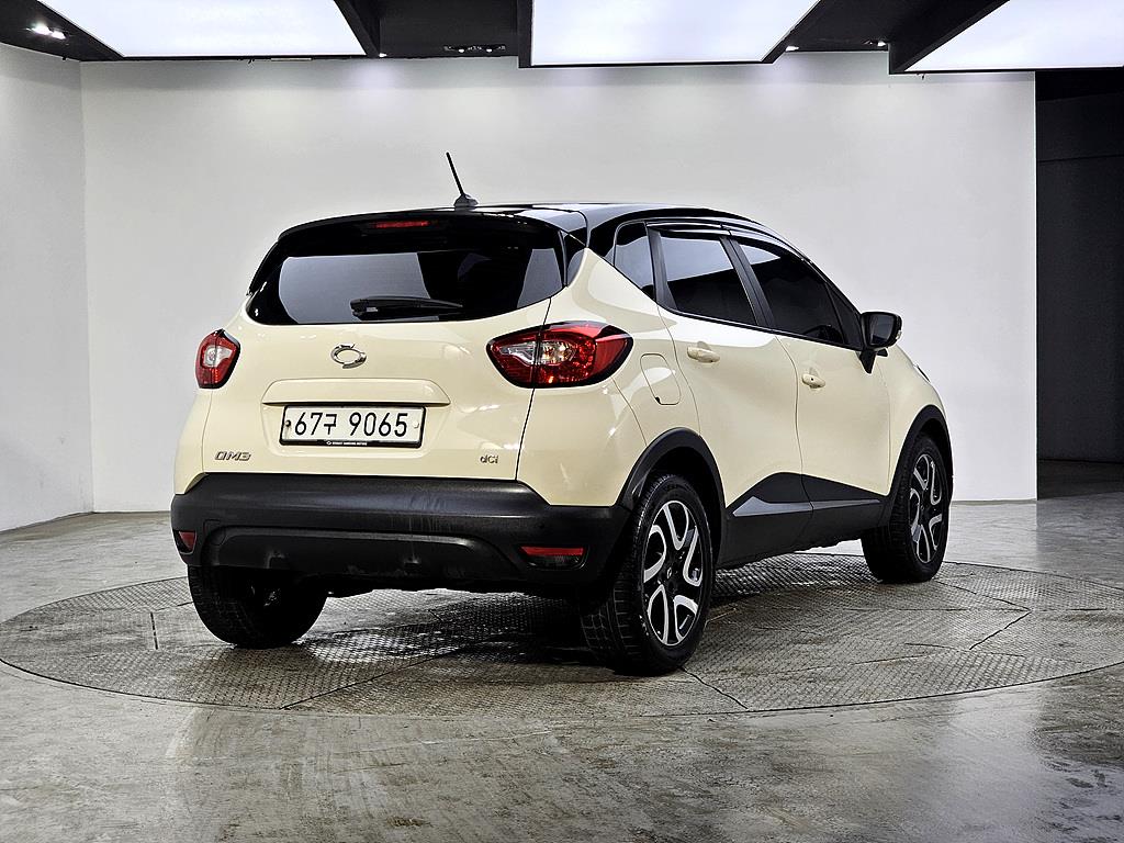 SAMSUNG QM3 - Vista 4