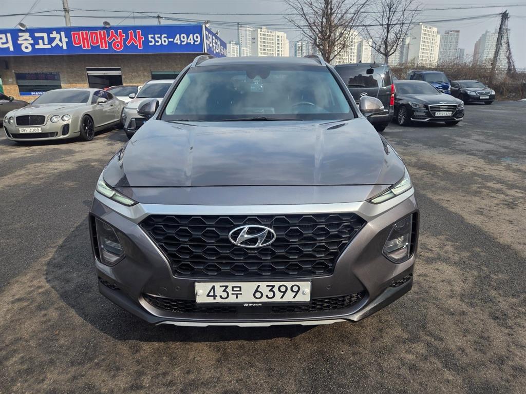 HYUNDAI Santa Fe - Vista 2