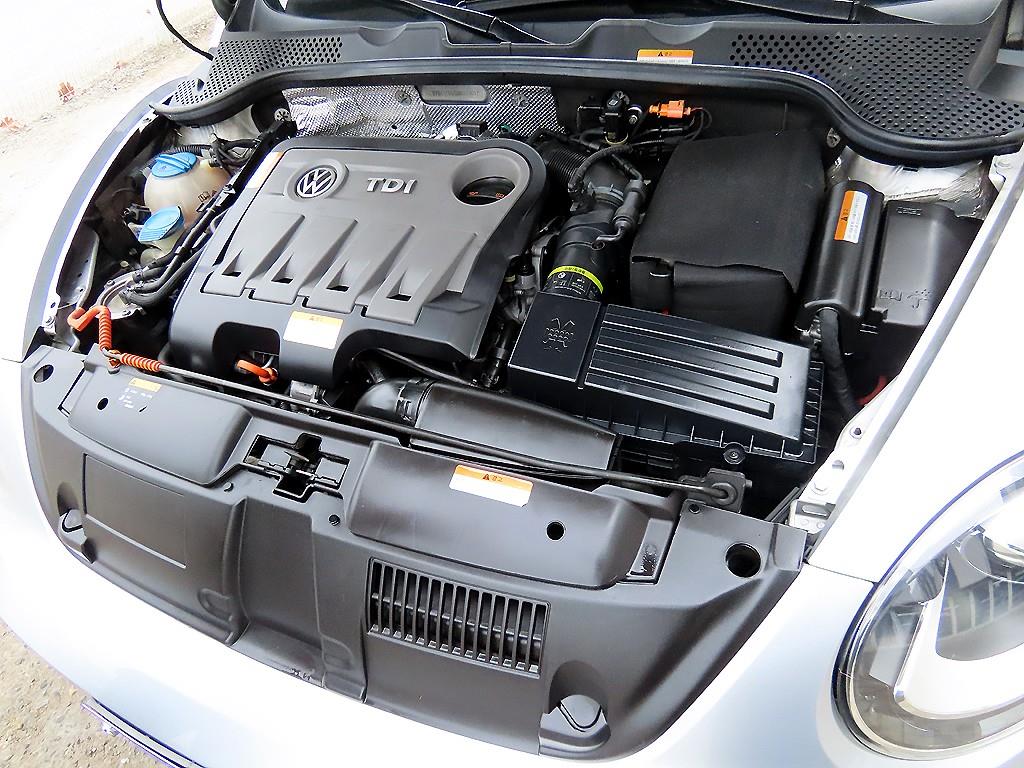 Volkswagen Beetle 2013 Gris - Importación desde Corea - HF Imports Iquique - Foto 17