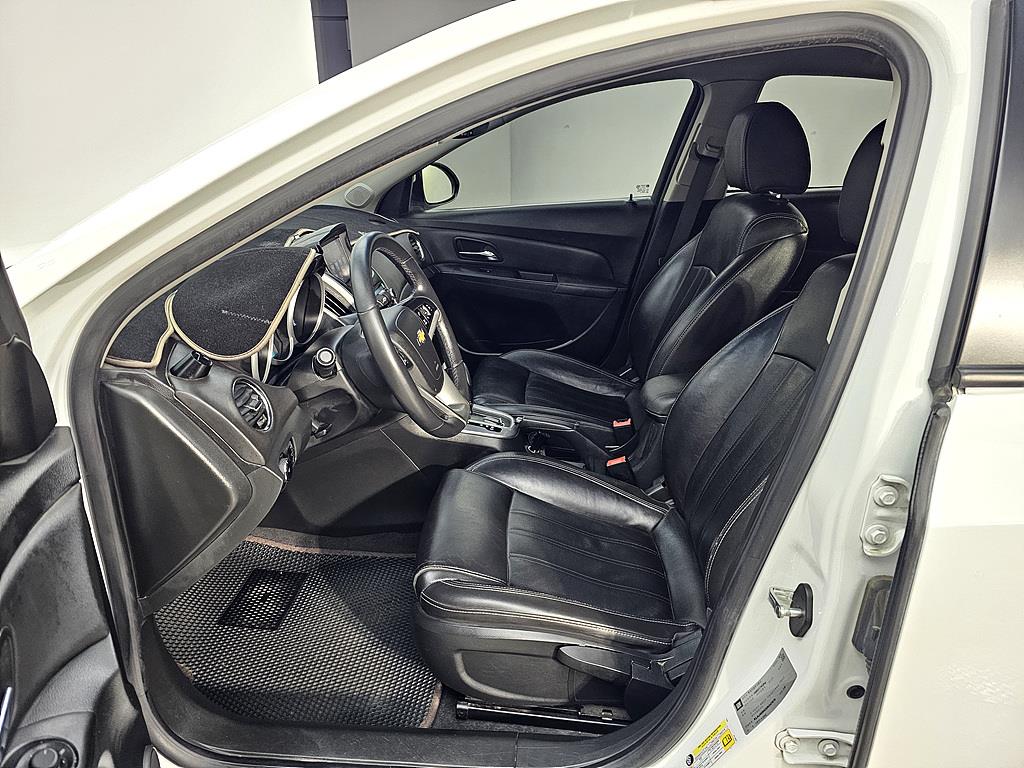 Chevrolet Cruise - Vista 8