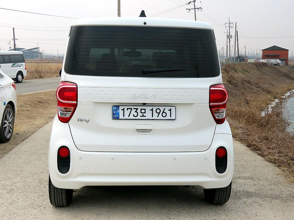 KIA Ray - Vista 4