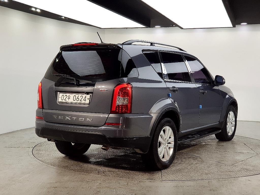 Ssangyong Rexton - Vista 4
